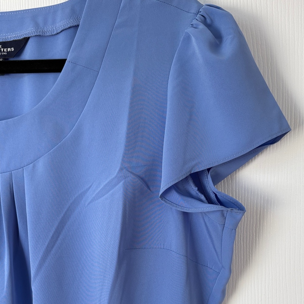 NWOT Lands' End Blue Pleated Blouse - Size 10 - Picture 8 of 14